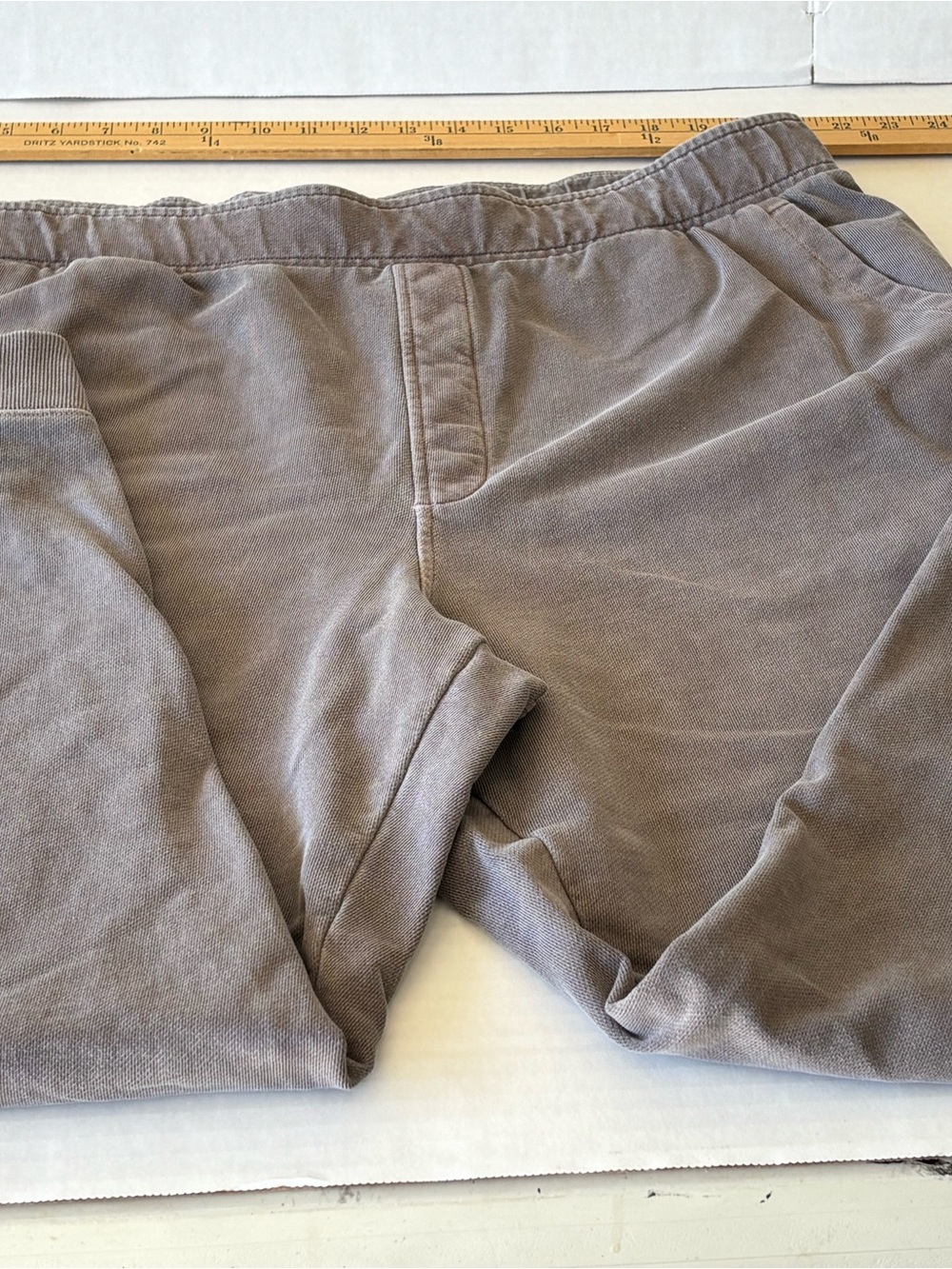 VM Men's Drawstring Joggers in Taupe